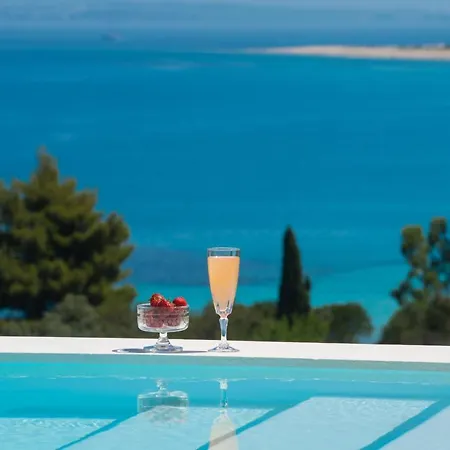 Villa Ouranos - Luxurius Modern Pool, Close To The