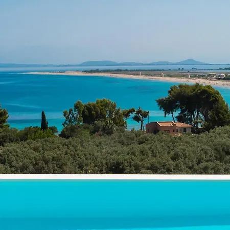 Ouranos - Luxurius Modern Pool, Close To The Villa Agios Ioannis (Lefkada)