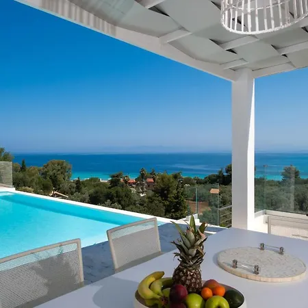 Villa Ouranos - Luxurius Modern Pool, Close To The Agios Ioannis (Lefkada)